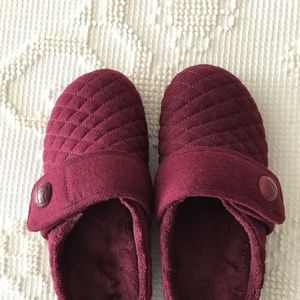 Vionic Bedroom Slippers